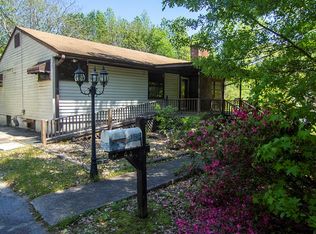 3043 Skyview Dr, Lithia Springs, GA 30122