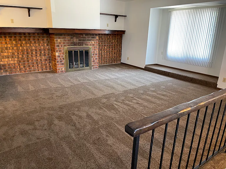 2200 Stoneybrook Rd #5 — Photo 3