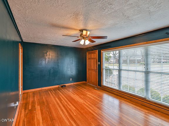 5th image of 426 S Parkway St