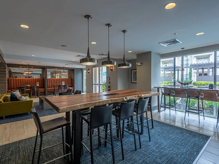 Centra at North Druid Hills — Photo 13