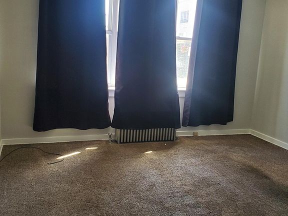 3rd image of 1113 Benedict Ave #1F