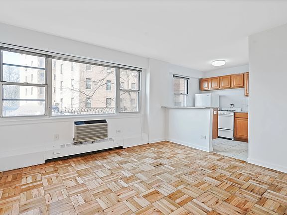 4th image of 1608 Ocean Pkwy APT 3E