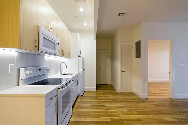 Rented by Nooklyn NYC LLC | media 10