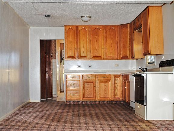 4th image of 600 Avenue O