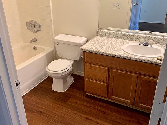 Hall Bathroom - In 2 bedroom, 2 Bath