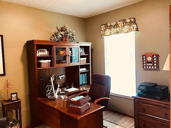 4th image of 4511 Dirham Ln