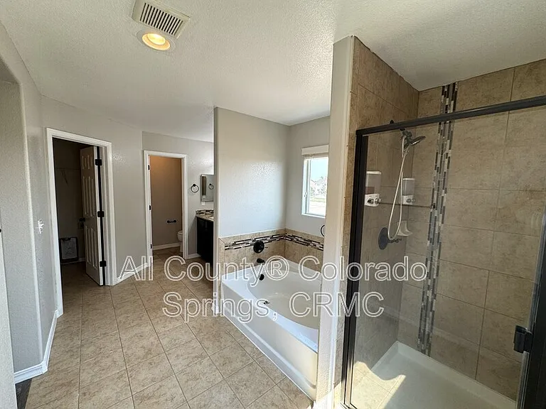 10394 Abrams Dr — Photo 16