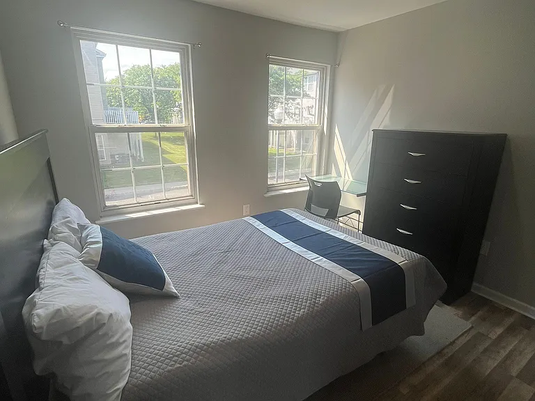 216 Matthews Dr #2-4 — Photo 8