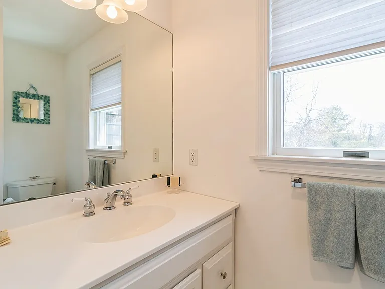 20 Broidy Ln — Photo 17