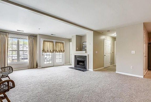 3rd image of 2159 Scotts Crossing Ct APT 103