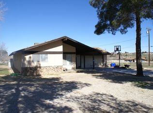18420 Cocopah Rd, Apple Valley, CA 92307