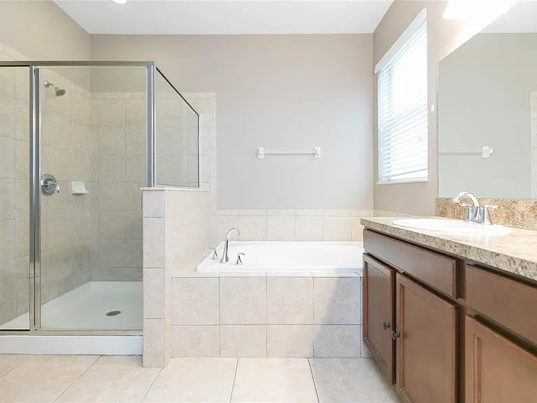 515 Vista Ridge Dr — Photo 26