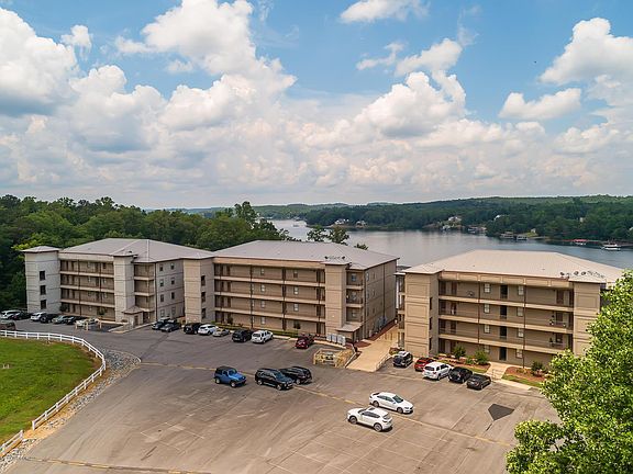 Image 2: Duncan Bridge Resort