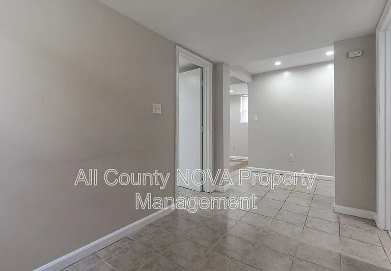 4141 21st Rd N #B — Photo 11