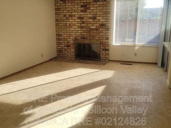 4th image of 3776 Woodleaf Ct