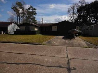 1925 Maple Ave, Orange, TX 77632