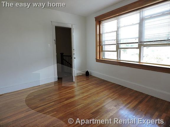 4th image of 99 Hancock St APT 5S