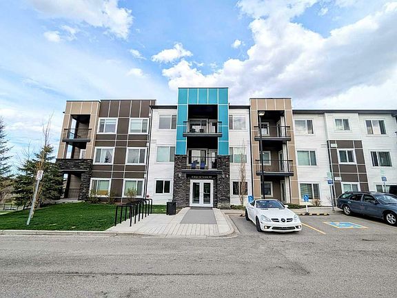 3rd image of 8 Sage Hill Ter NW #106