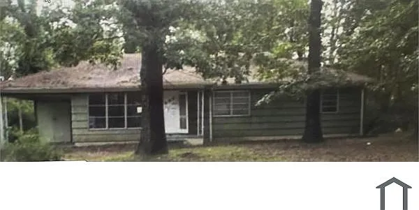 1409 Hickory Pl