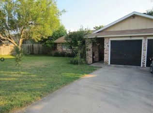 1215 S Meadows Dr, Austin, TX 78758