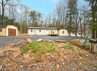 1613 Donalds Rd, Effort, PA 18330