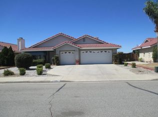 1379 Slate Ave, Hemet, CA 92543