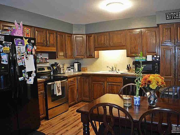 5th image of 8867 Buerk Dr
