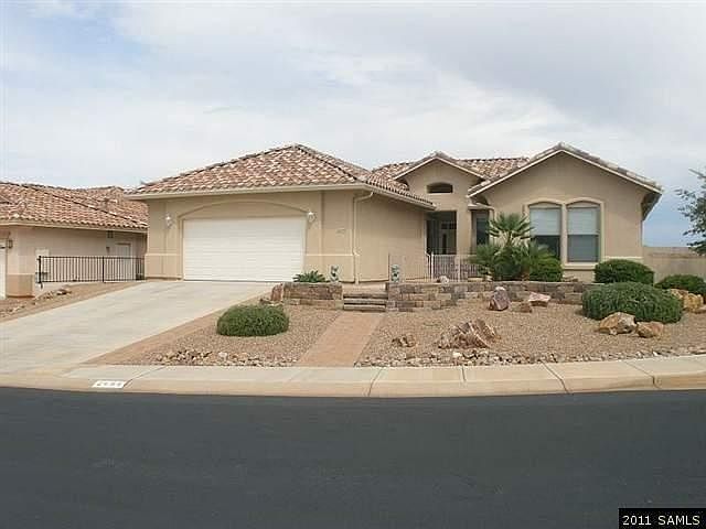1st image of 2699 Meadowbrook Cir