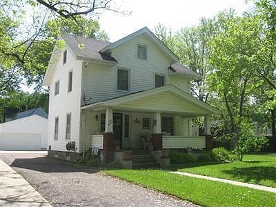 1st image of 916 Park Ave