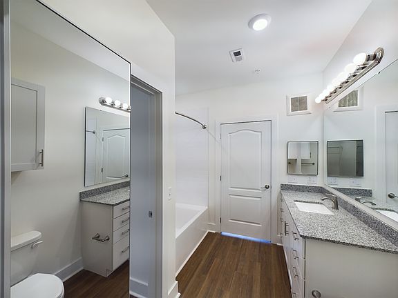 5th image of 570 Arsdale Ave #31-104