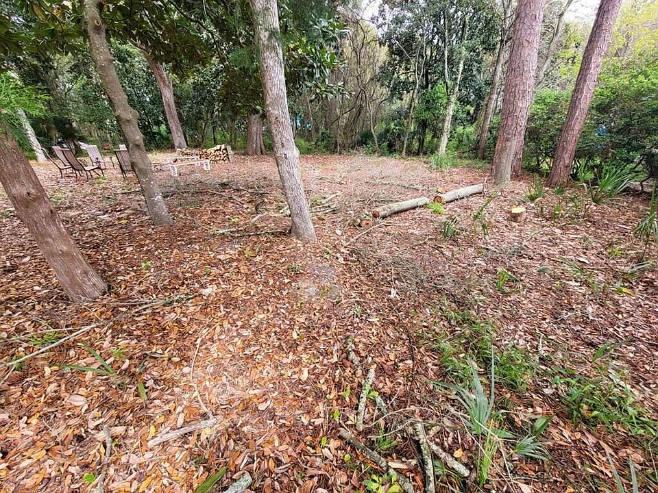 1st image of 16 Misty Water Ln