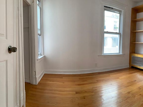 5th image of 10234 92nd Ave Floor 1