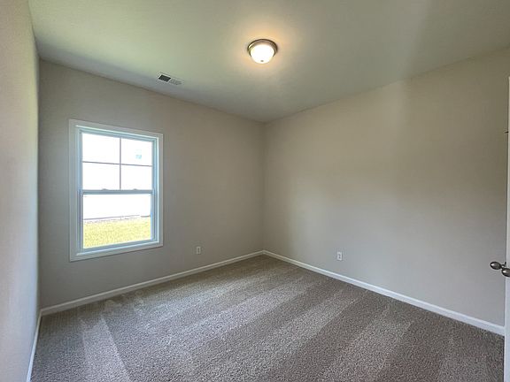 4th image of 635 Rose Quartz Ln