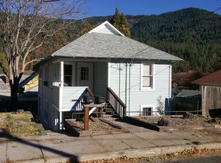 5518 Shasta Ave APT B, Dunsmuir, CA 96025