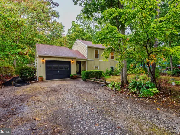 603 Harvest Ln, Waterford Works, NJ 08089