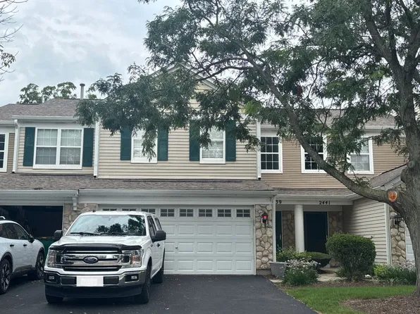 2439 Oak Tree Ln, Plainfield, IL 60586