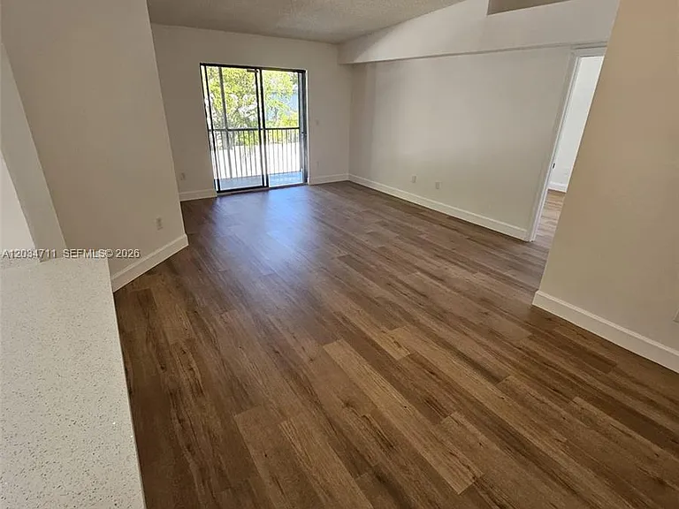 19800 SW 103rd Ct #201 — Photo 7