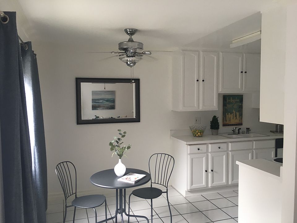 1st image of 8710 Belford Ave #101