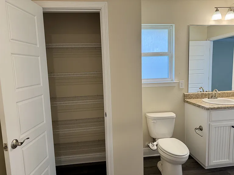 5049 Quarter Deck St — Photo 29