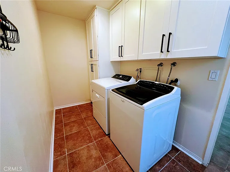 5309 Lockhurst Dr — Photo 22
