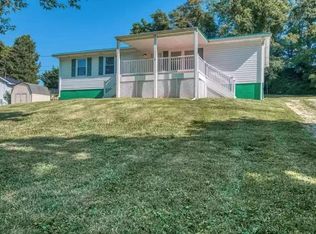31319 Lee Hwy, Glade Spring, VA 24340