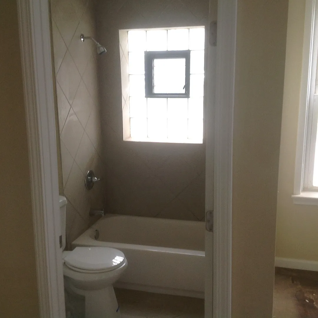 3 Bedroom/3 Bath Single Family Home - Available 10/01/26 — Photo 2