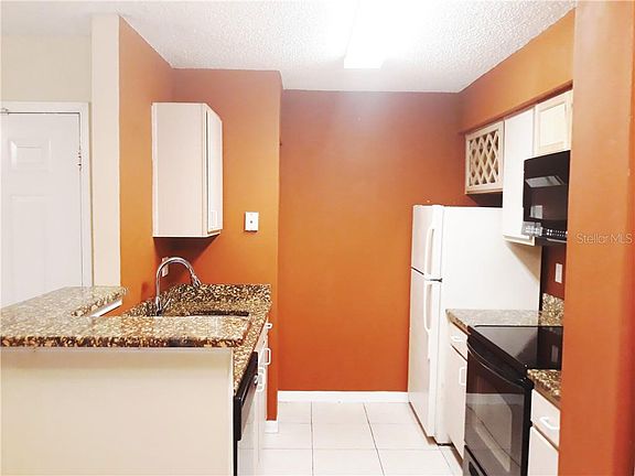3rd image of 717 Secret Harbor Ln Unit 101