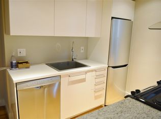 59 Norris St #1A, Cambridge, MA 02140