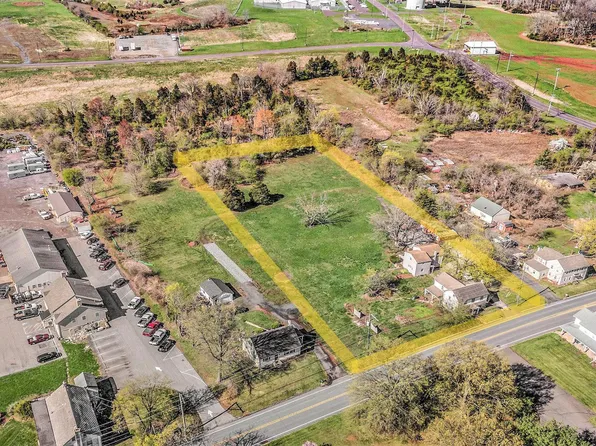 4506 Skippack Pike, Schwenksville, PA 19473