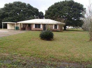 1740 Grand Anse Hwy, Breaux Bridge, LA 70517