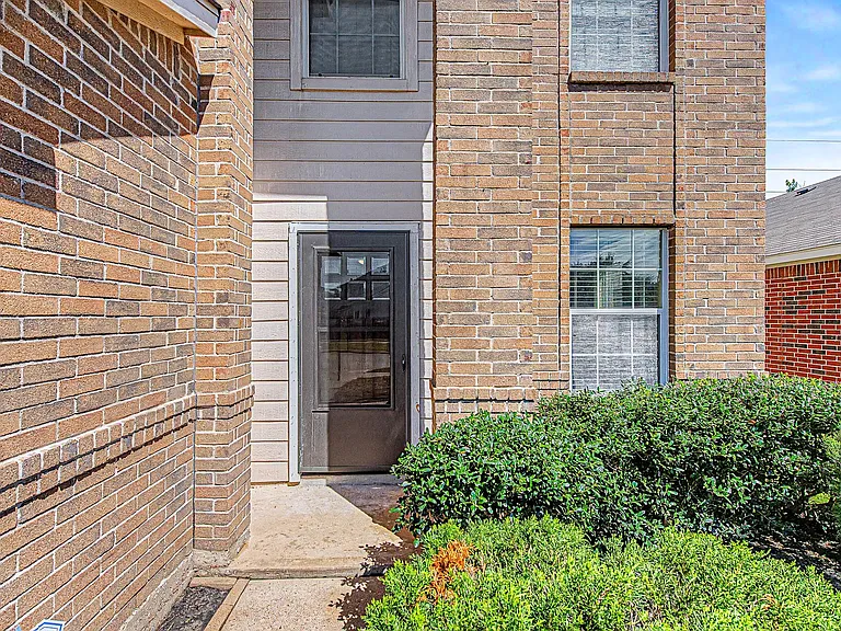 18114 Sorrell Oaks Ln — Photo 4