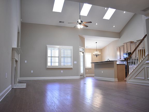 3rd image of 4615 Gosling Dr