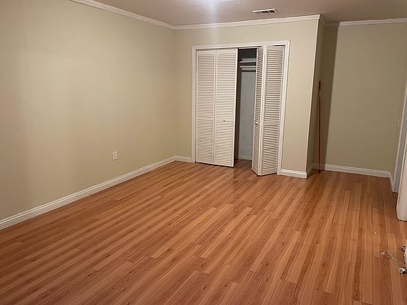 4th image of 13012 McKinley Ave #3