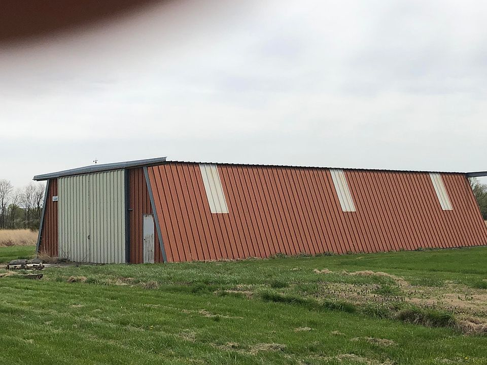2nd image of 87 SE 95th Rd